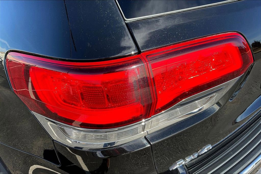 Used 2021 Jeep Grand Cherokee Limited w/ Premium Lighting Group image 23