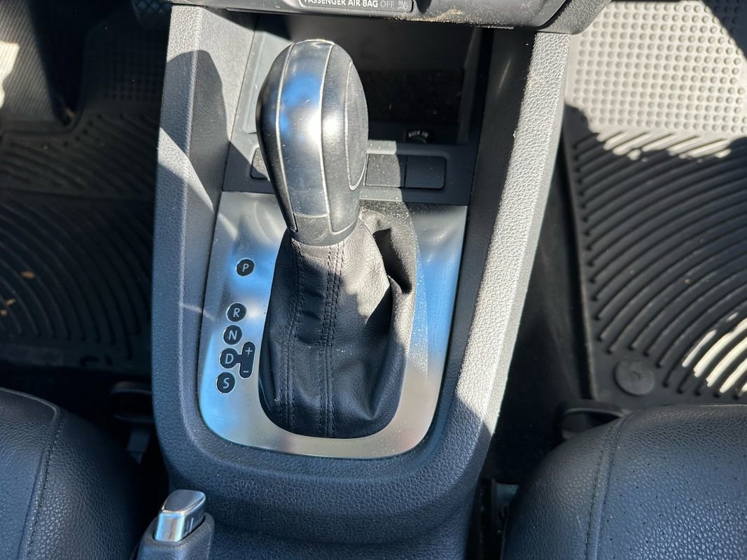 Used 2011 Volkswagen Jetta SE image 20