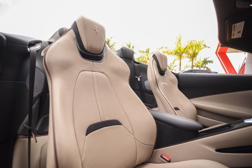 Certified 2024 Ferrari Roma Spider image 42