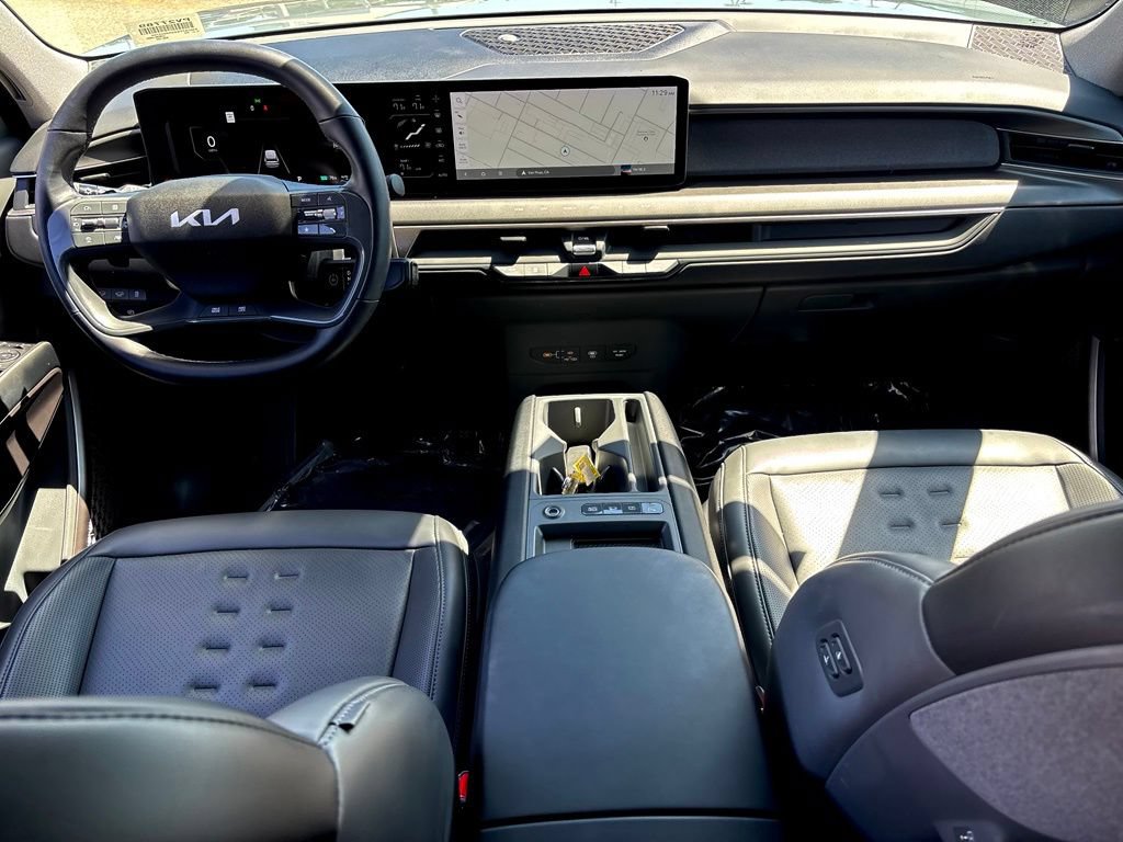 Used 2024 Kia EV9 Wind AWD/4WD image 11