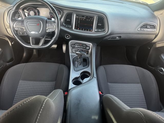 Used 2022 Dodge Challenger R/T Scat Pack w/ Dynamics Package RWD image 10