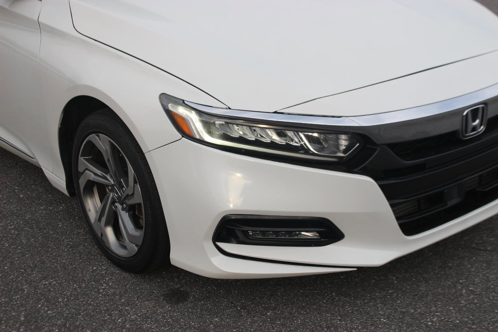 Used 2018 Honda Accord EX-L image 9
