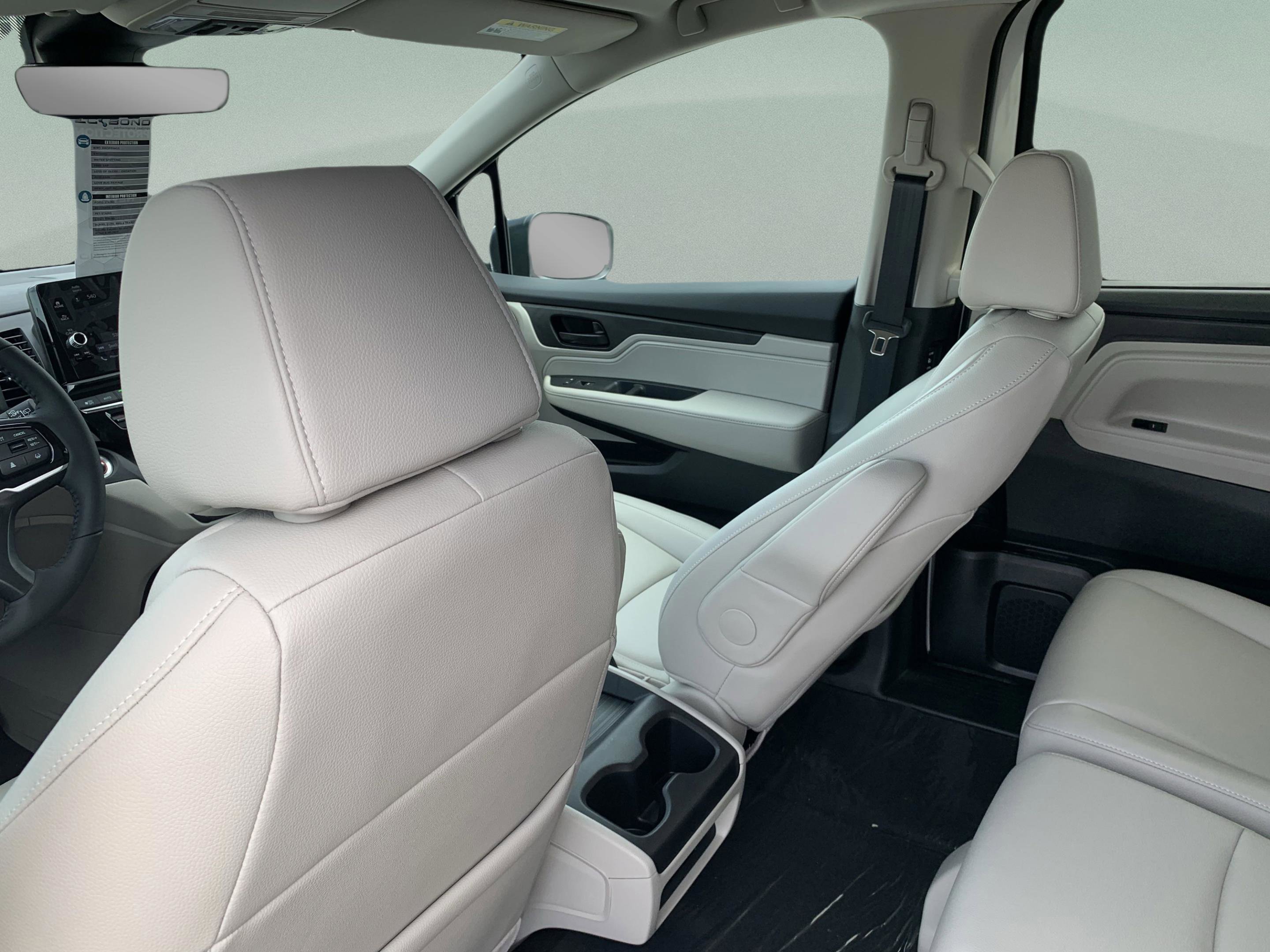 New 2026 Honda Odyssey EX-L image 14