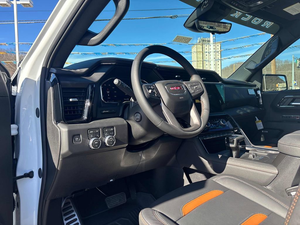New 2026 GMC Sierra 1500 AT4 w/ AT4 Premium Package AWD/4WD image 13