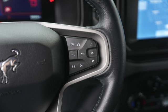 Used 2022 Ford Bronco Black Diamond w/ Sasquatch Package image 23