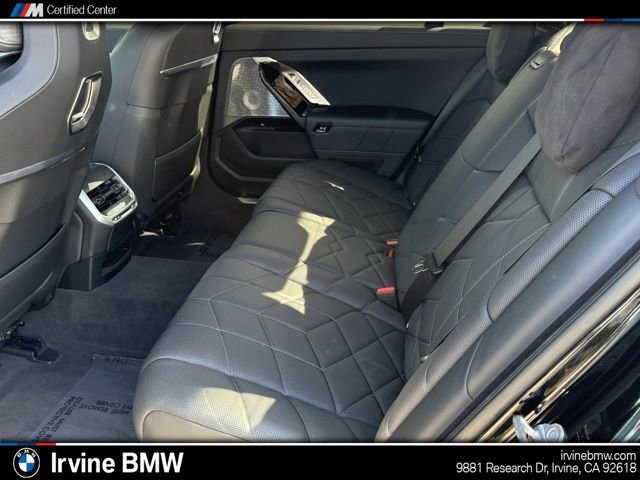 Certified 2023 BMW 740i 740i w/ Executive Package image 31
