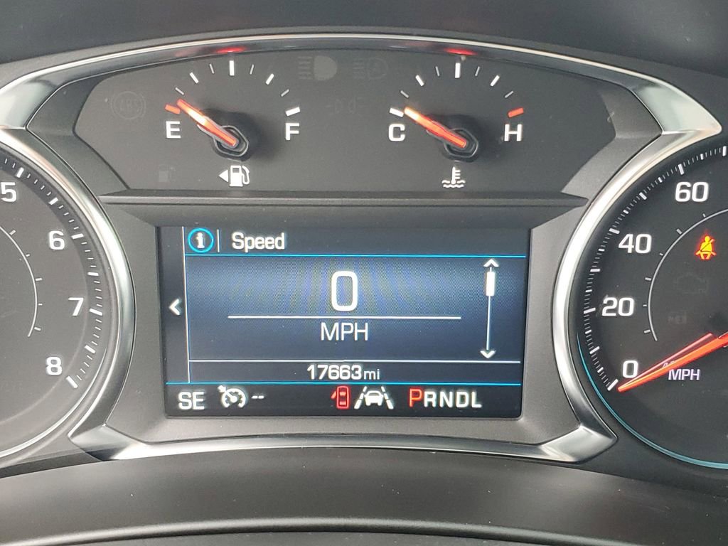 Certified 2024 Chevrolet Equinox LT w/ LPO, Floor Liner Package FWD image 11