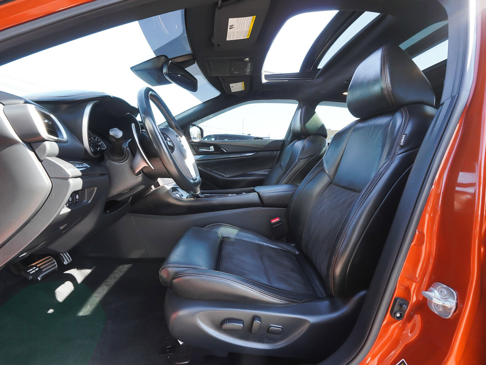 Used 2021 Nissan Maxima SR w/ Sport Mat Group image 32