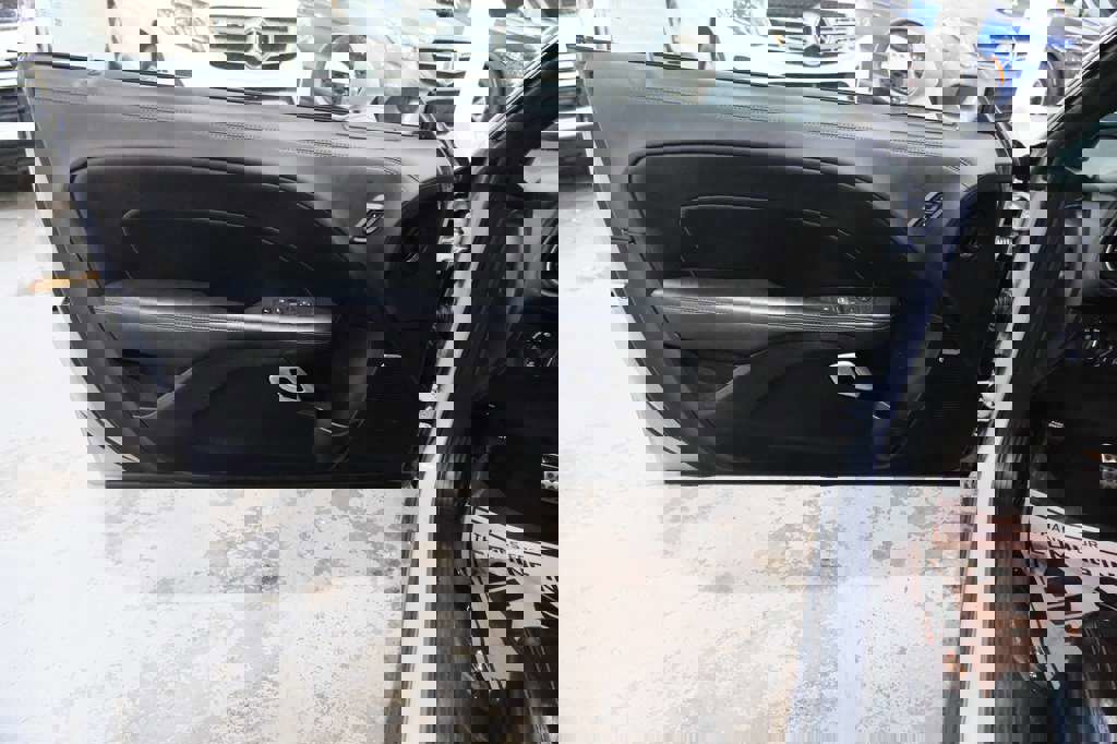 Used 2022 Dodge Challenger GT w/ Plus Package image 17