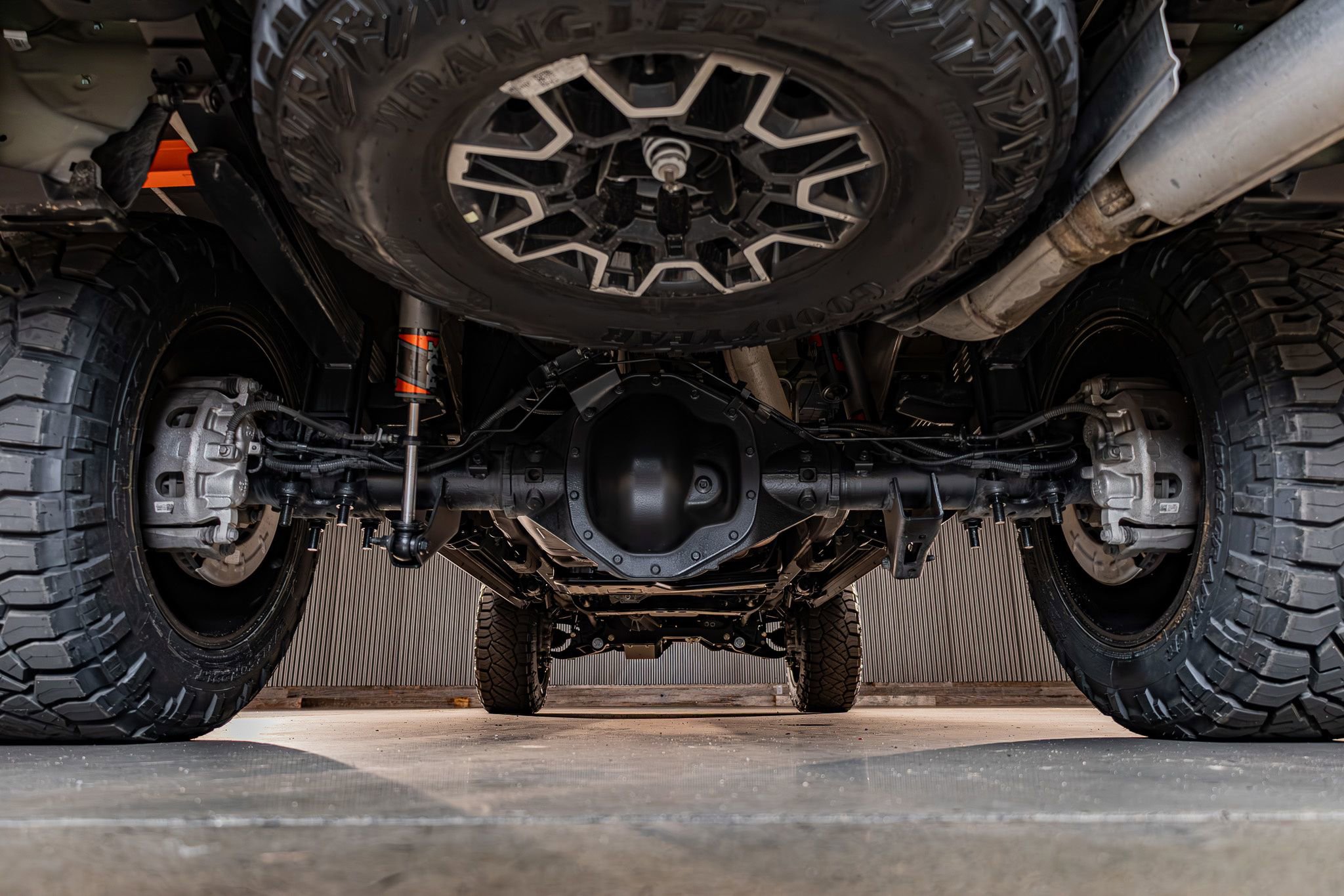 Used 2024 GMC Sierra 2500 AT4X image 14