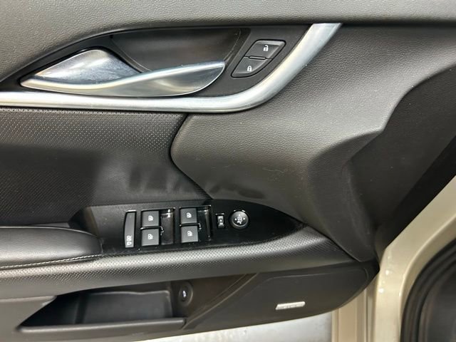 Used 2014 Cadillac XTS Base image 13