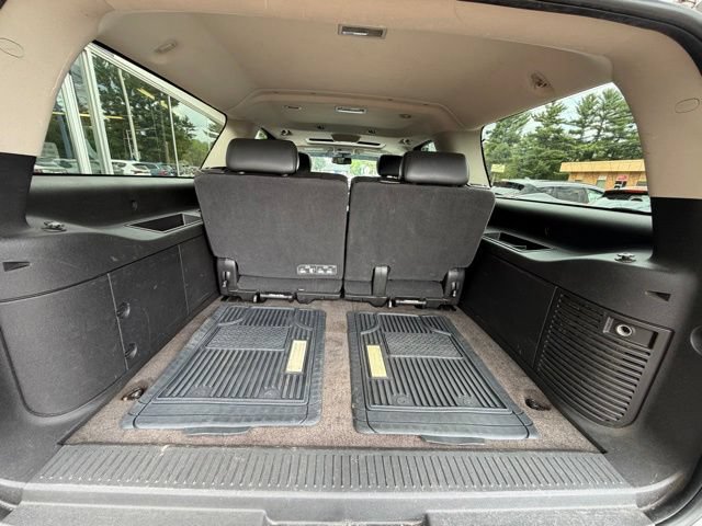 Used 2012 Chevrolet Suburban LT w/ All-Star Edition AWD/4WD image 20
