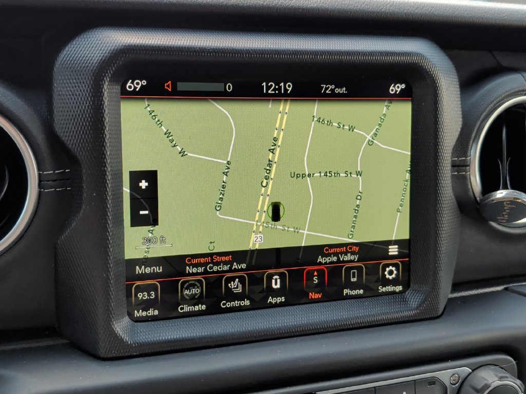Used 2021 Jeep Wrangler Unlimited Sahara AWD/4WD image 19