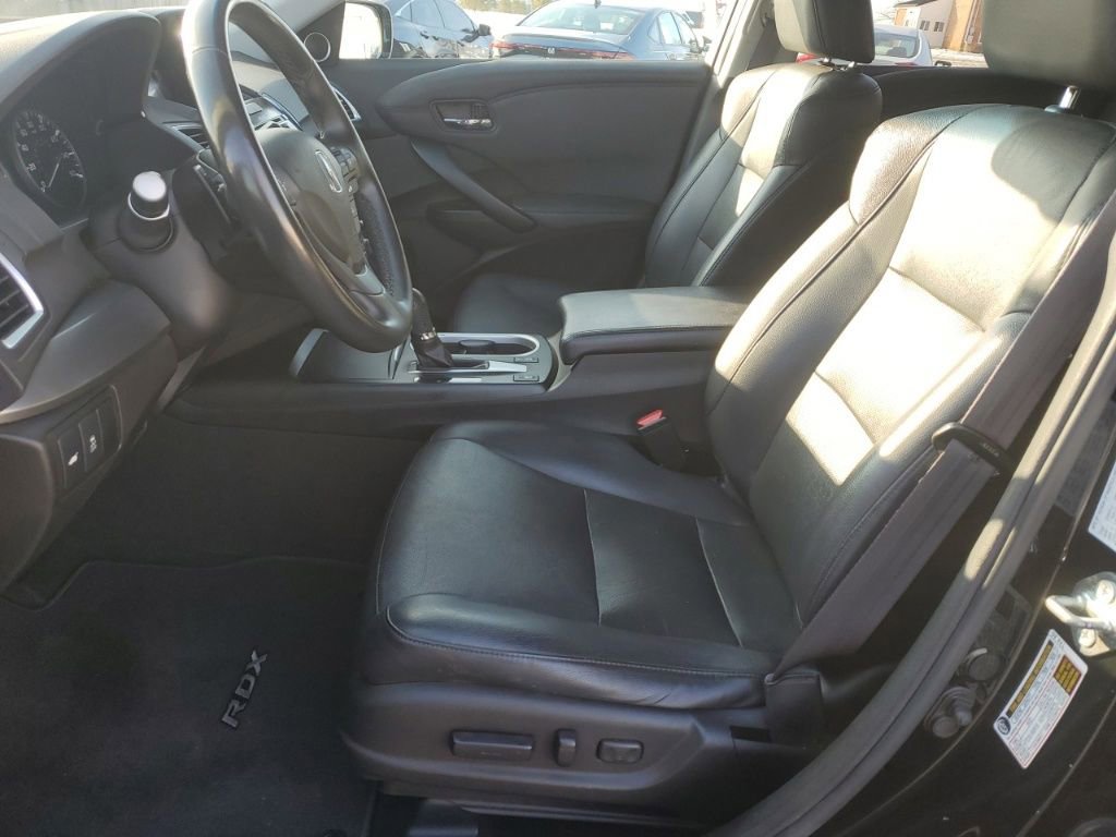 Used 2016 Acura RDX AWD w/ Technology Package image 21