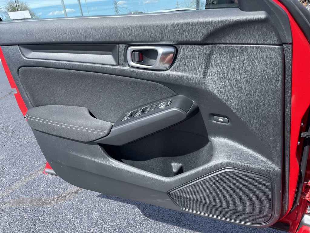 Used 2023 Honda Civic Sport image 18