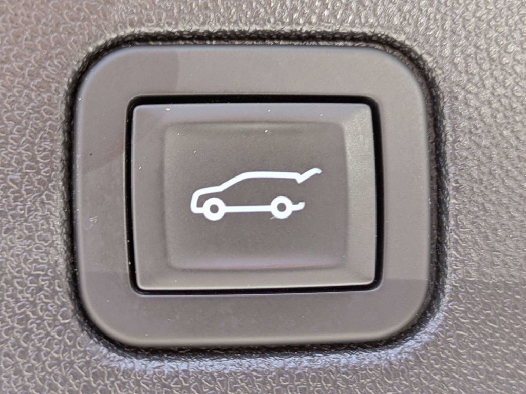 Used 2019 Chevrolet Equinox LT AWD/4WD image 14