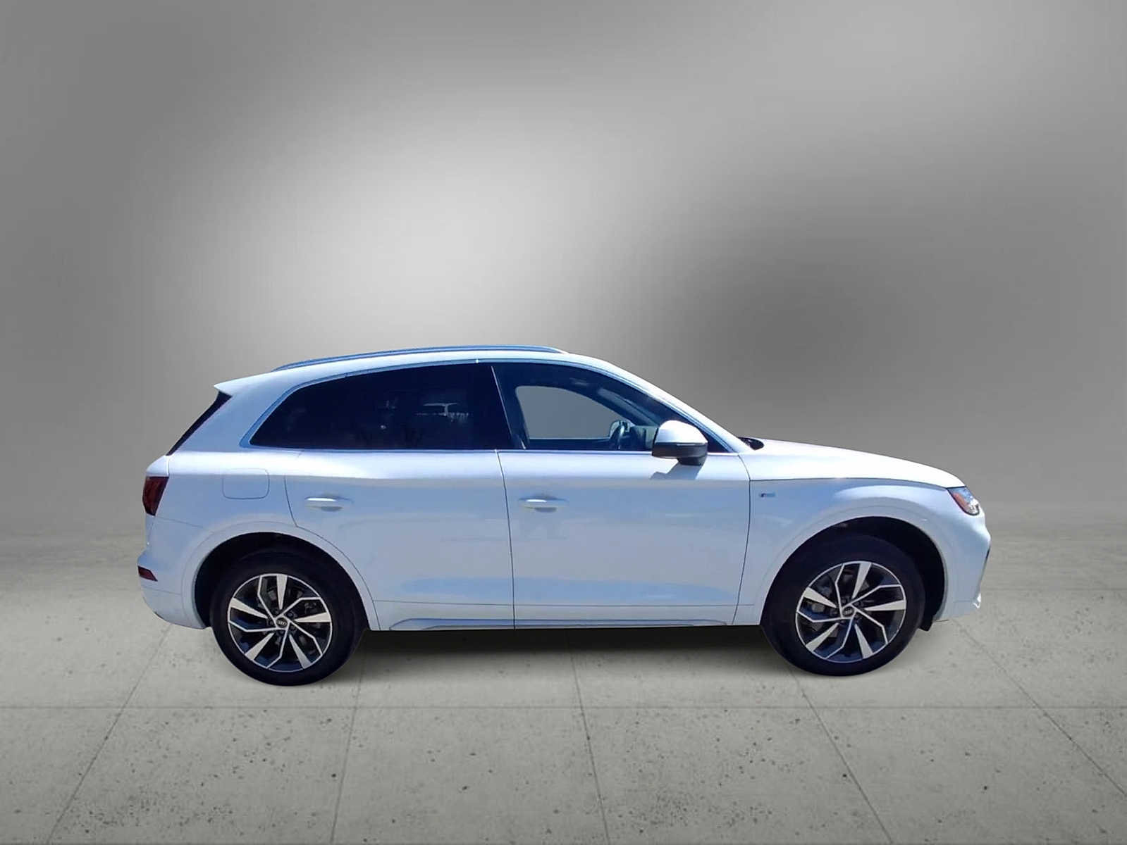 Certified 2023 Audi Q5 2.0T Premium image 9