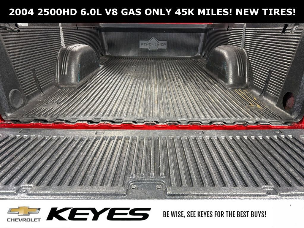 Used 2004 Chevrolet Silverado 2500 W/T w/ Snow Plow Prep Package image 8