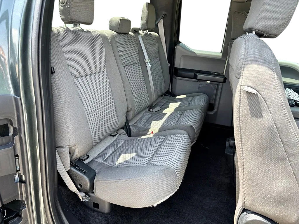 Used 2018 Ford F150 XLT AWD/4WD image 30