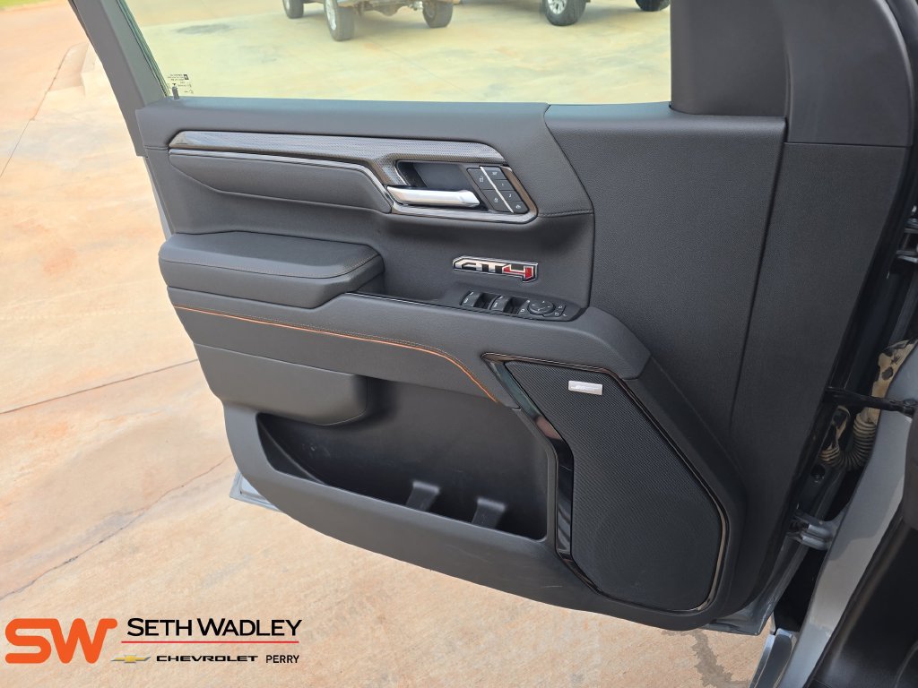 Used 2025 GMC Sierra 1500 AT4 AWD/4WD image 27