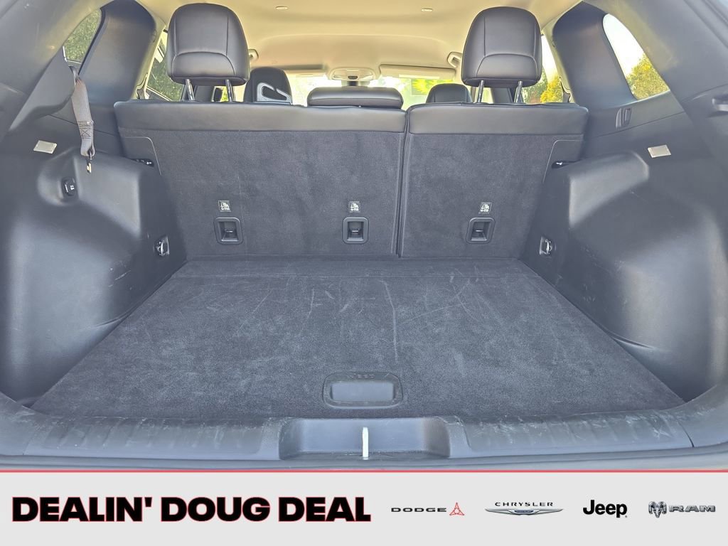 Used 2023 Jeep Cherokee Altitude Lux image 24