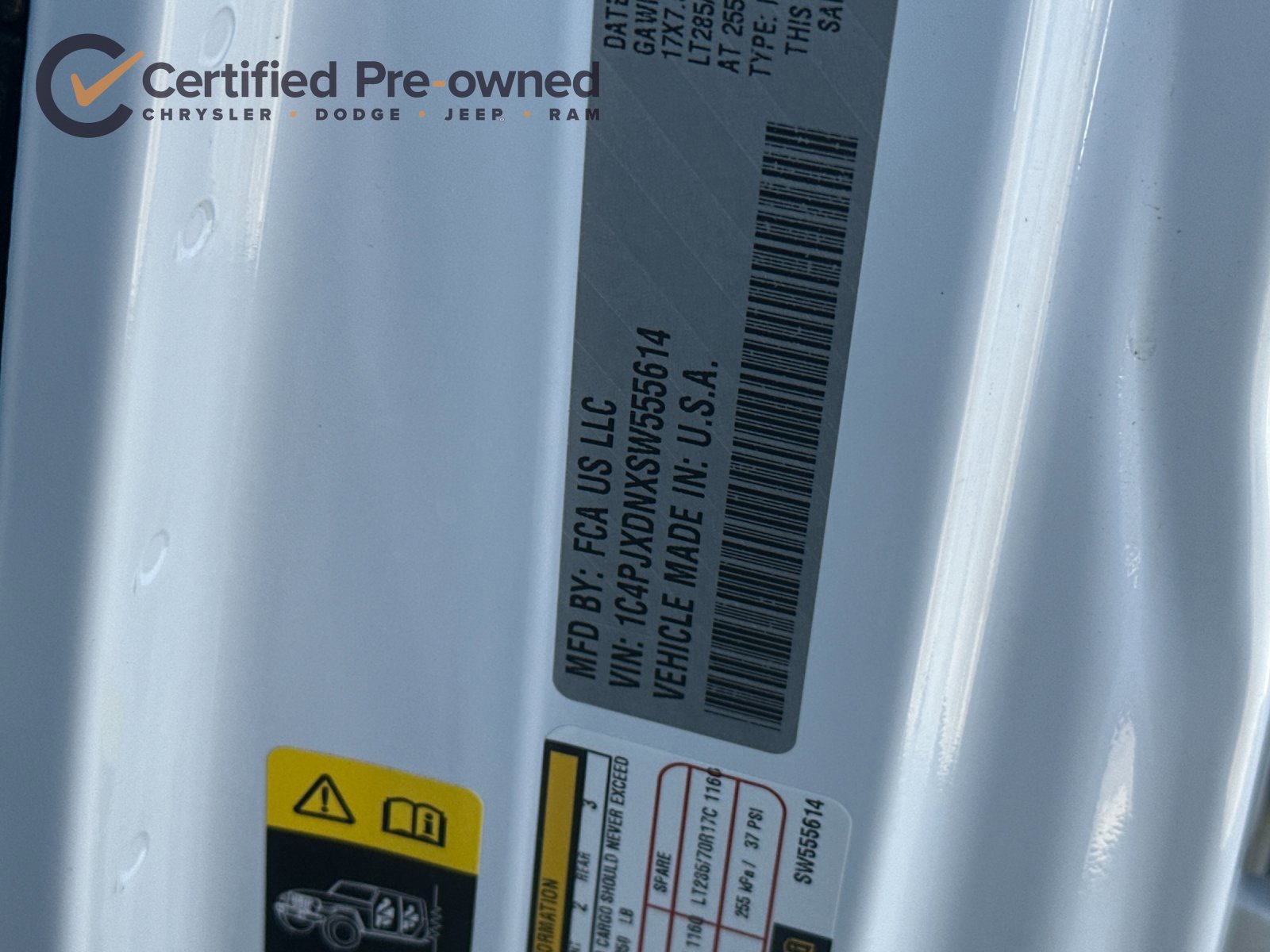 Certified 2025 Jeep Wrangler Unlimited Sport AWD/4WD image 29