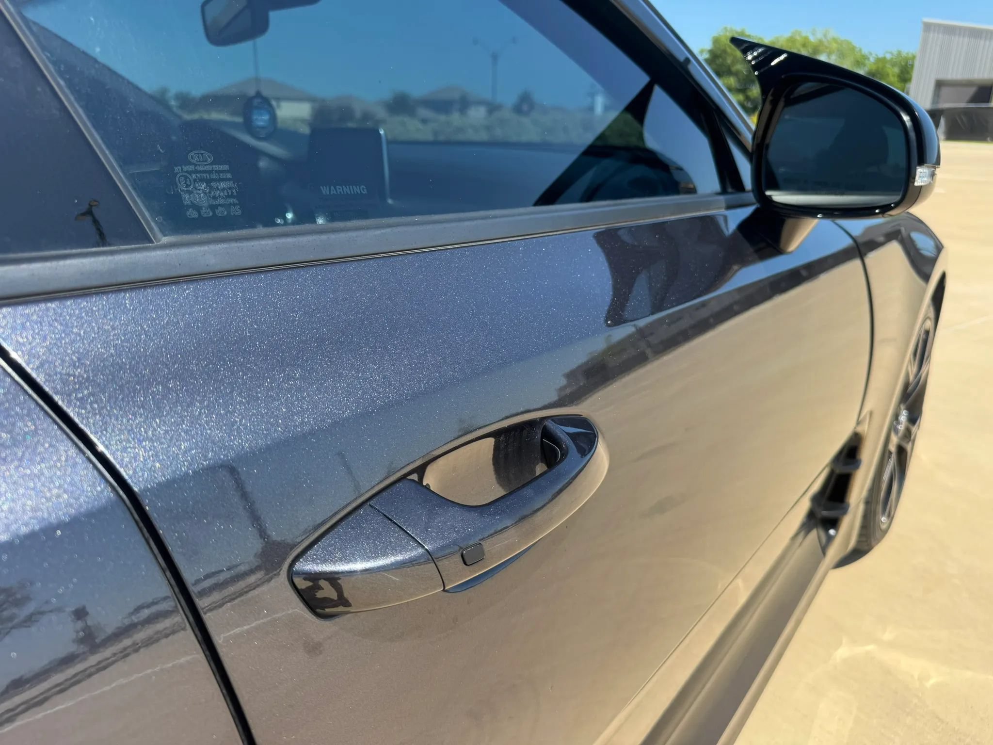 Used 2018 Kia Stinger GT1 AWD/4WD image 18