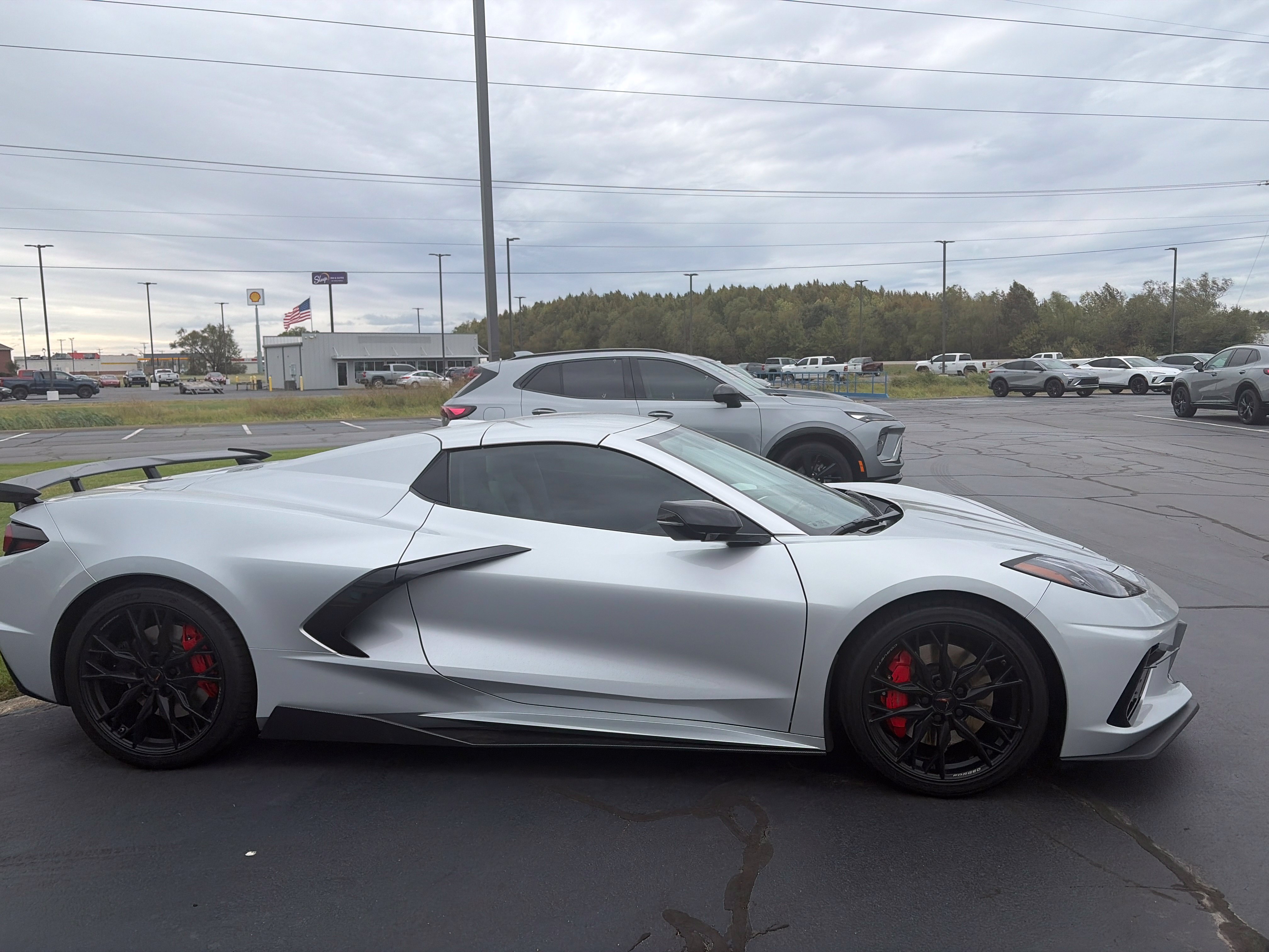 Used 2026 Chevrolet Corvette Stingray Premium Conv w/ Z51 Performance Package RWD image 4