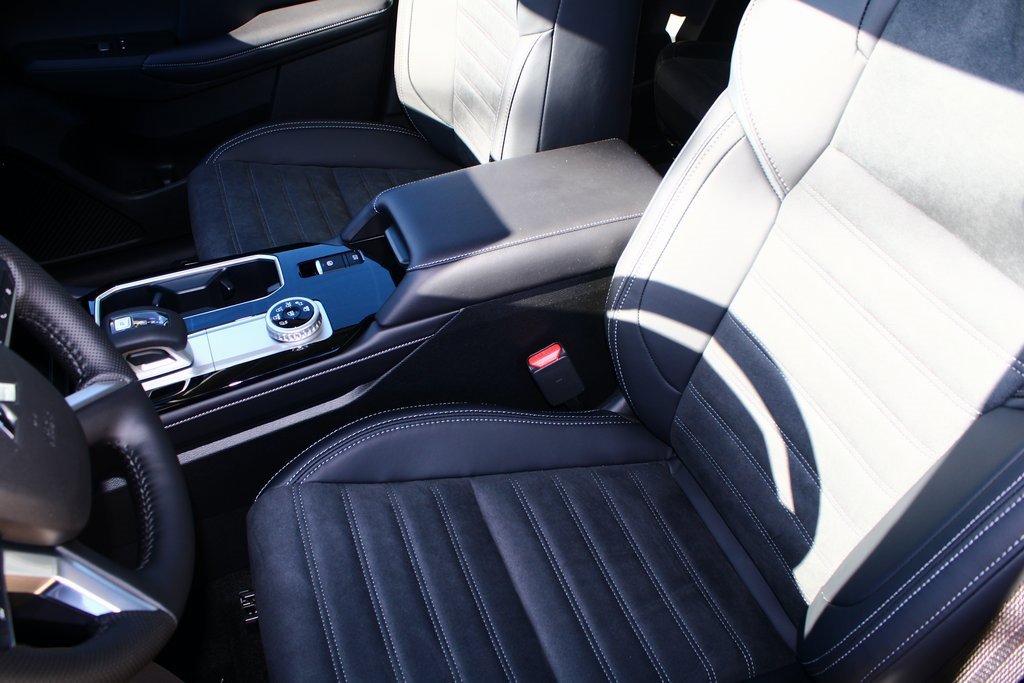 New 2026 Mitsubishi Outlander Trail Edition image 4