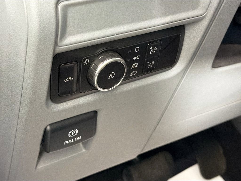 Used 2023 Ford F150 XLT w/ XTR Package image 10