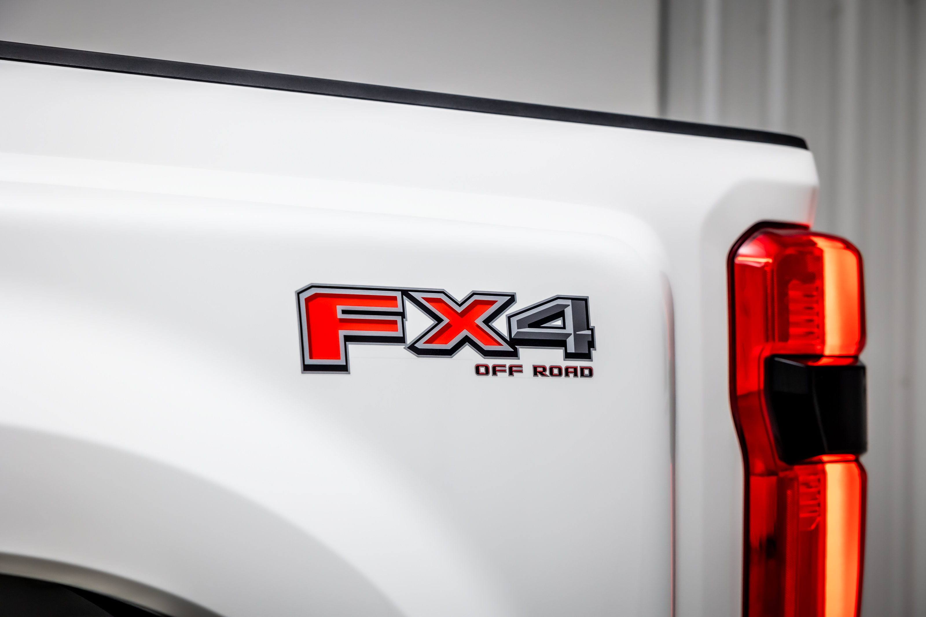 Used 2026 Ford F350 Platinum w/ Platinum Plus Package AWD/4WD image 15