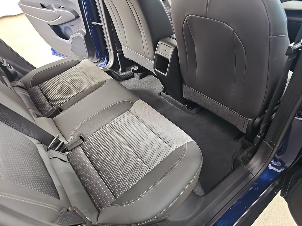 Certified 2024 Chevrolet Trax LT FWD image 14