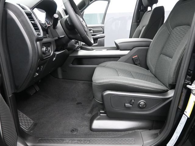 New 2026 RAM 1500 Big Horn w/ Night Edition AWD/4WD image 10