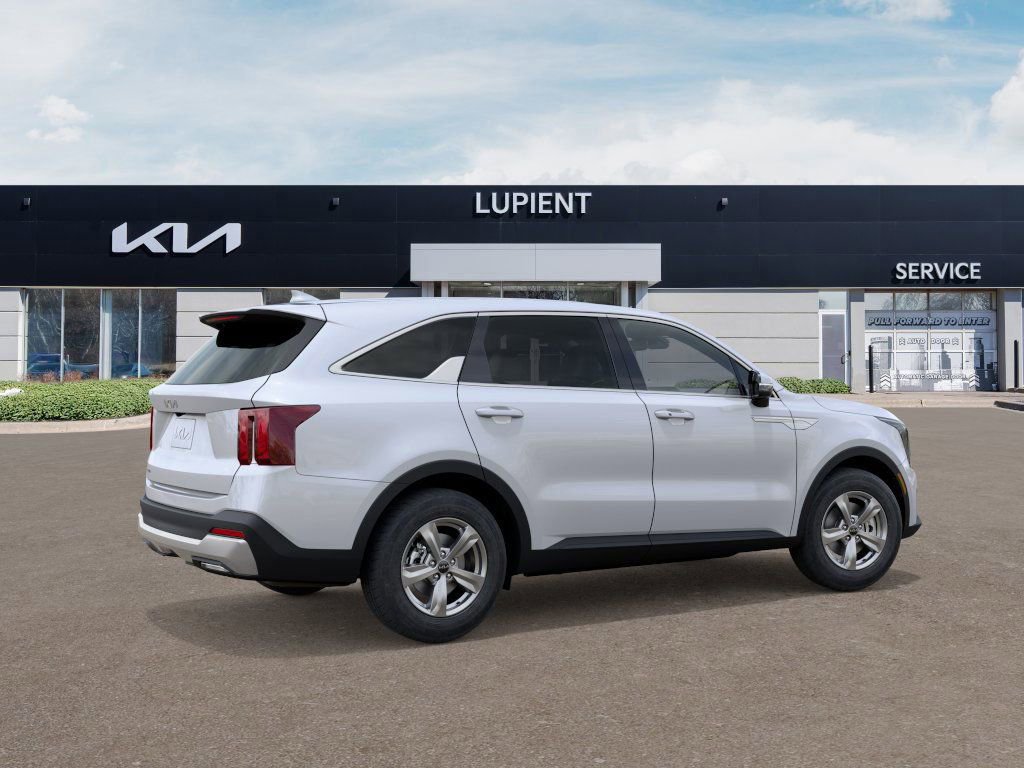 New 2026 Kia Sorento LX FWD image 9