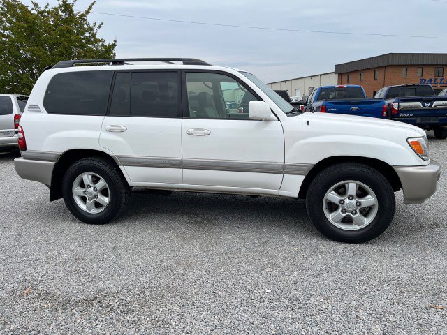 Used 2005 Toyota Land Cruiser AWD/4WD image 5