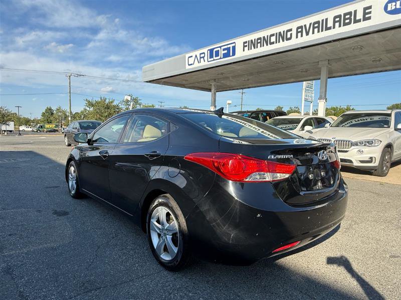 Used 2013 Hyundai Elantra GLS FWD image 5