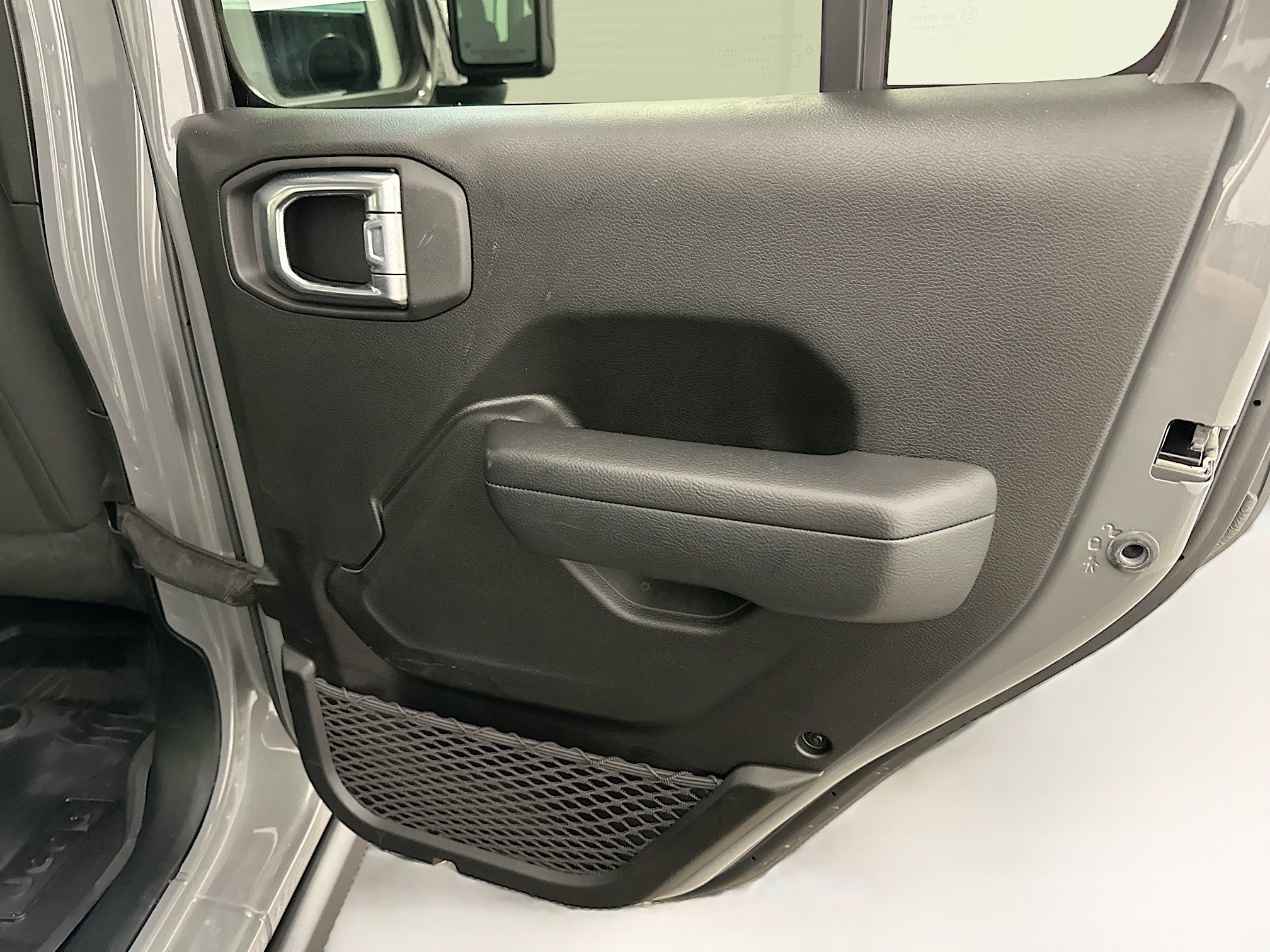 Used 2023 Jeep Wrangler Unlimited AWD/4WD image 31