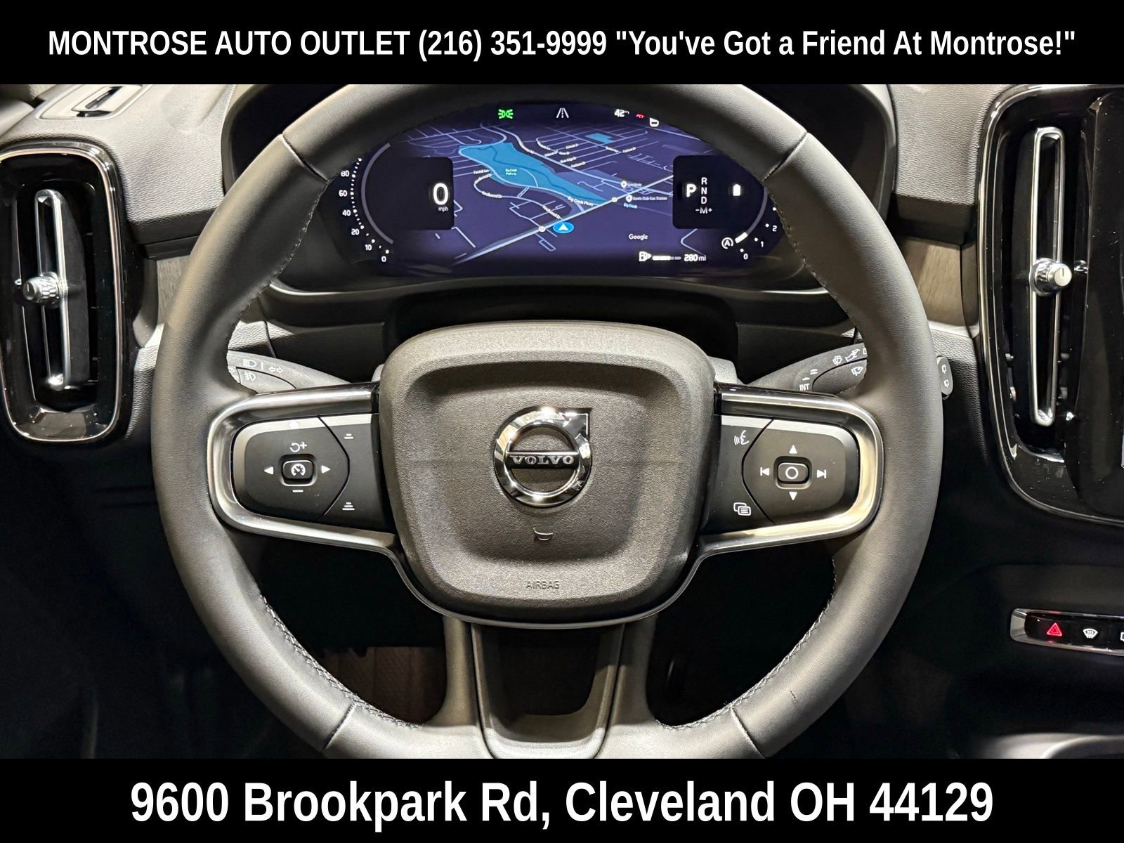 New 2026 Volvo XC40 B5 Plus w/ Protection Package Premier image 27