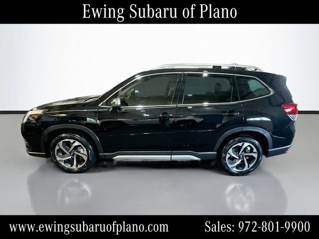 Used 2023 Subaru Forester Touring AWD/4WD image 4