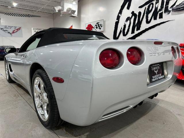 Used 2001 Chevrolet Corvette Convertible w/ Preferred Equipment Group2 RWD image 3