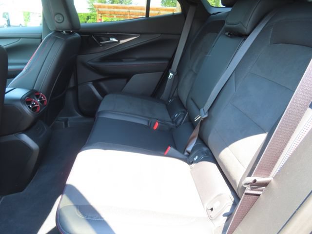 Certified 2025 Chevrolet Blazer EV RS AWD/4WD image 37