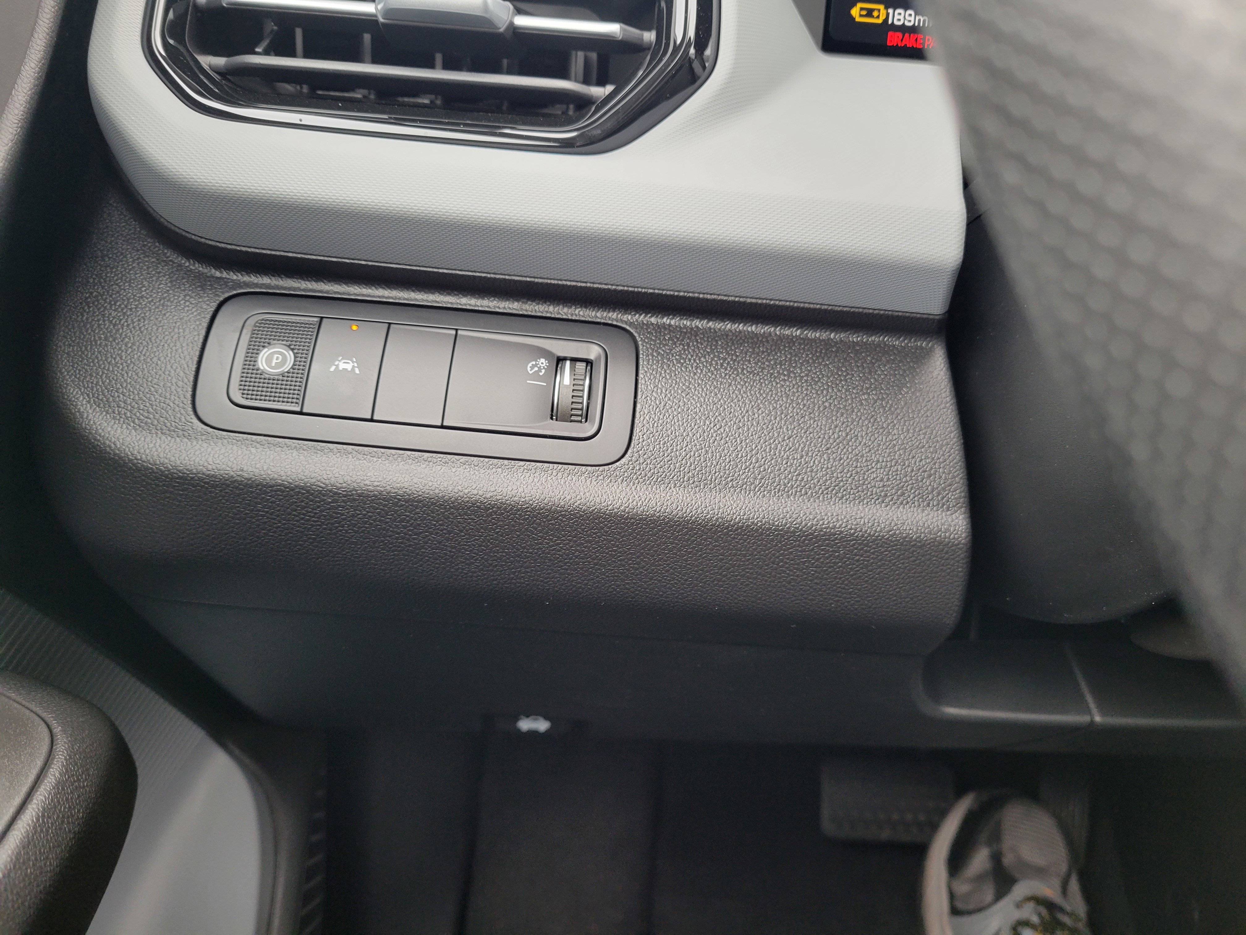 New 2027 Chevrolet Bolt LT FWD image 17