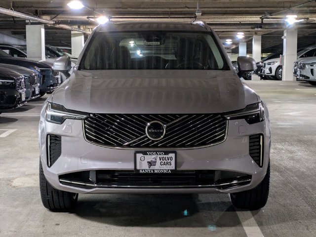 New 2026 Volvo XC90 T8 Ultra w/ Protection Package AWD/4WD image 8