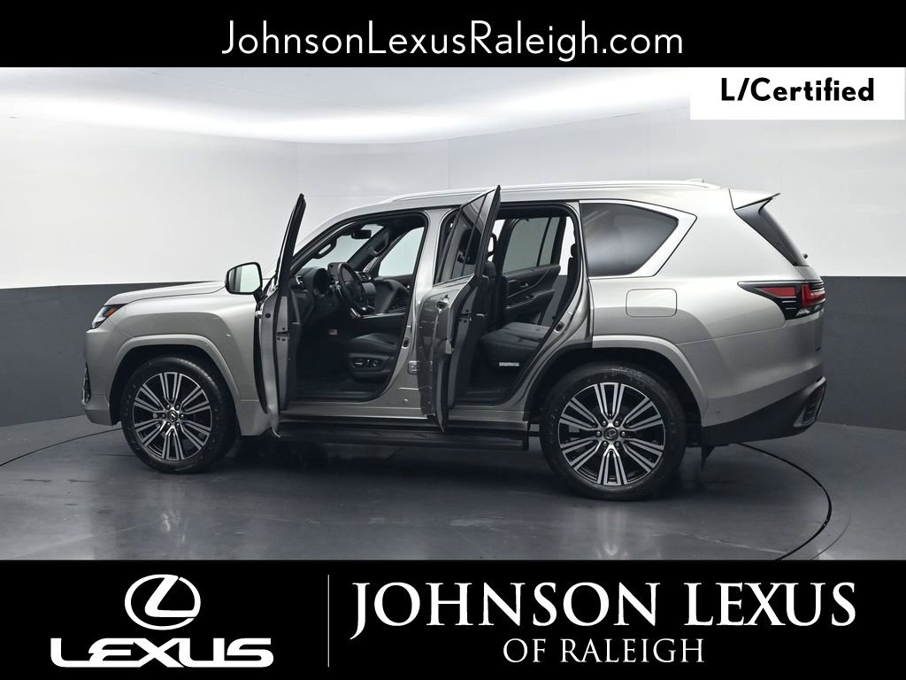 Certified 2025 Lexus LX 700h Luxury AWD/4WD image 38