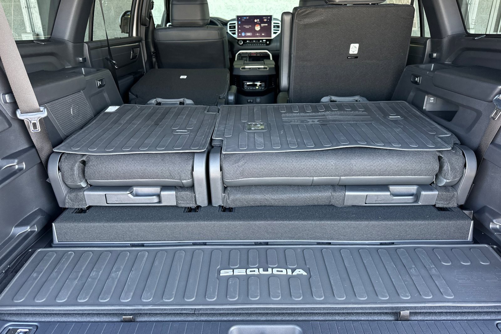 New 2026 Toyota Sequoia Platinum AWD/4WD image 15
