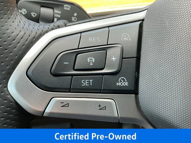 Used 2025 Volkswagen Tiguan SEL R-Line AWD/4WD image 28
