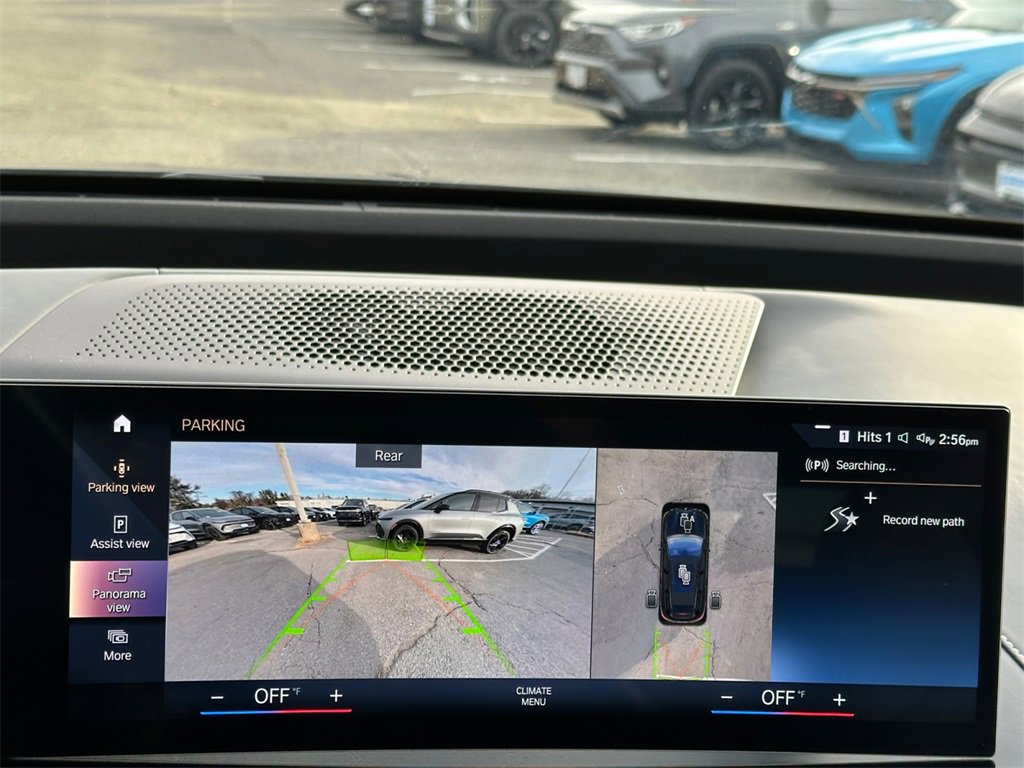 Used 2023 BMW iX xDrive50 w/ Premium Package image 19