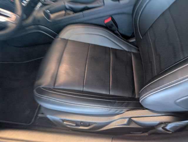 Used 2022 Ford Mustang GT Premium w/ Equipment Group 401A RWD image 19