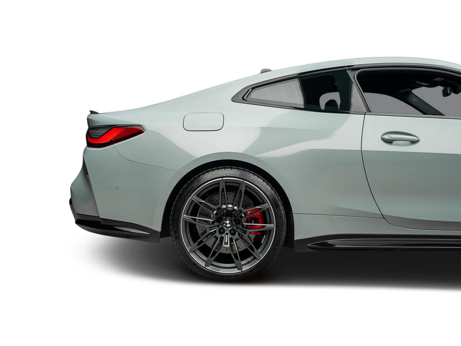 Used 2021 BMW M4 Coupe w/ M Carbon Exterior Package RWD image 31