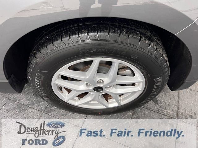 Used 2023 Ford Edge SEL image 16